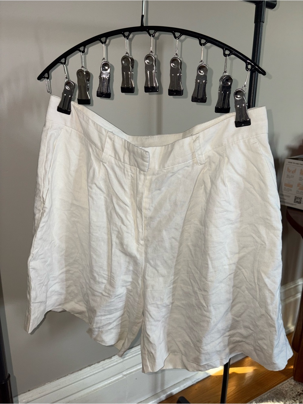 Joe Fresh White High-Waist Linen-Blend Shorts